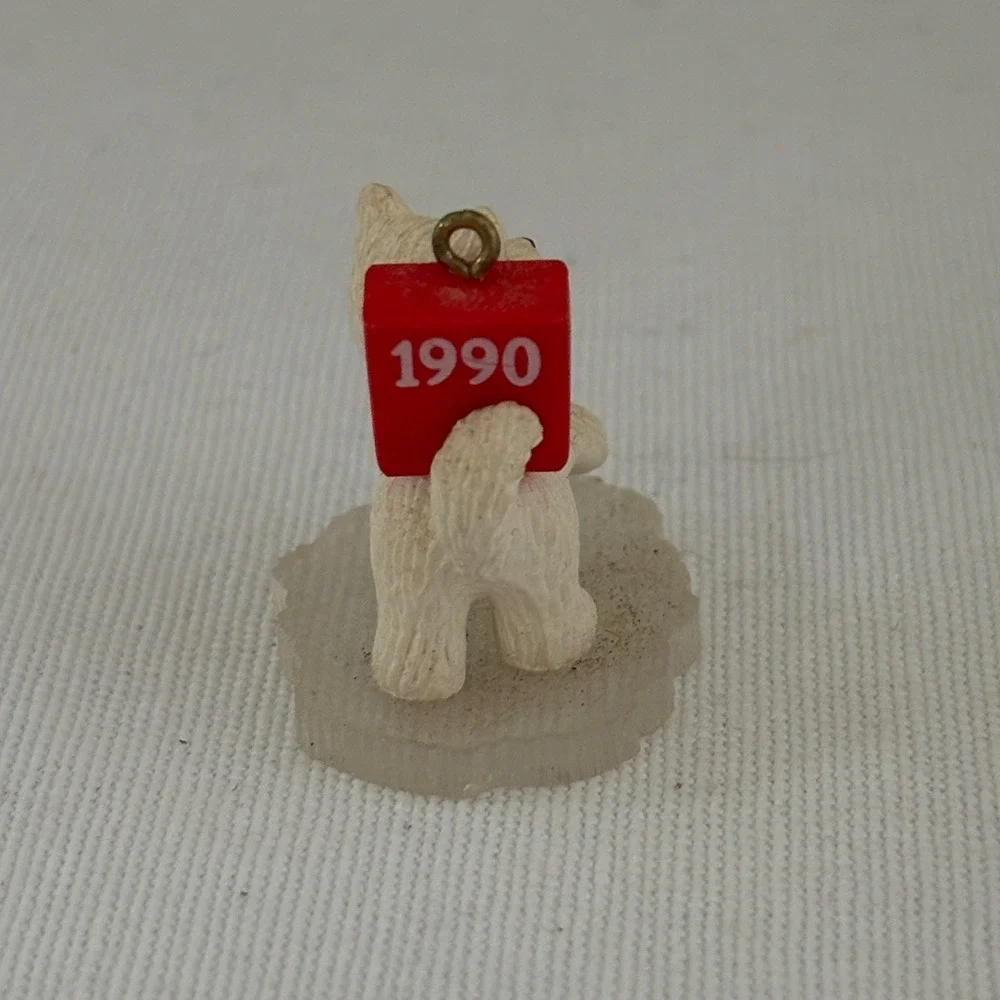 Vintage 1990 Hallmark Little Frosty Friends Set of ‎ 4